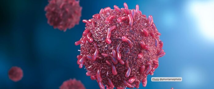 Electrical sensing of cancer cell-derived hyaluronan-coated extracellular vesicles