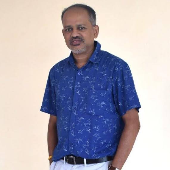 Dr. Manoj Majee